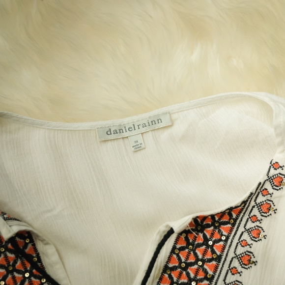 Daniel Rainn 2X Ivory Embroidered Top Blouse - Picture 6 of 6